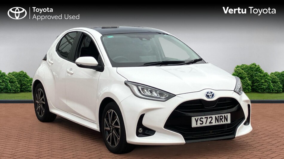 Toyota Yaris 1.5 Hybrid Design 5dr CVT Hybrid Hatchback